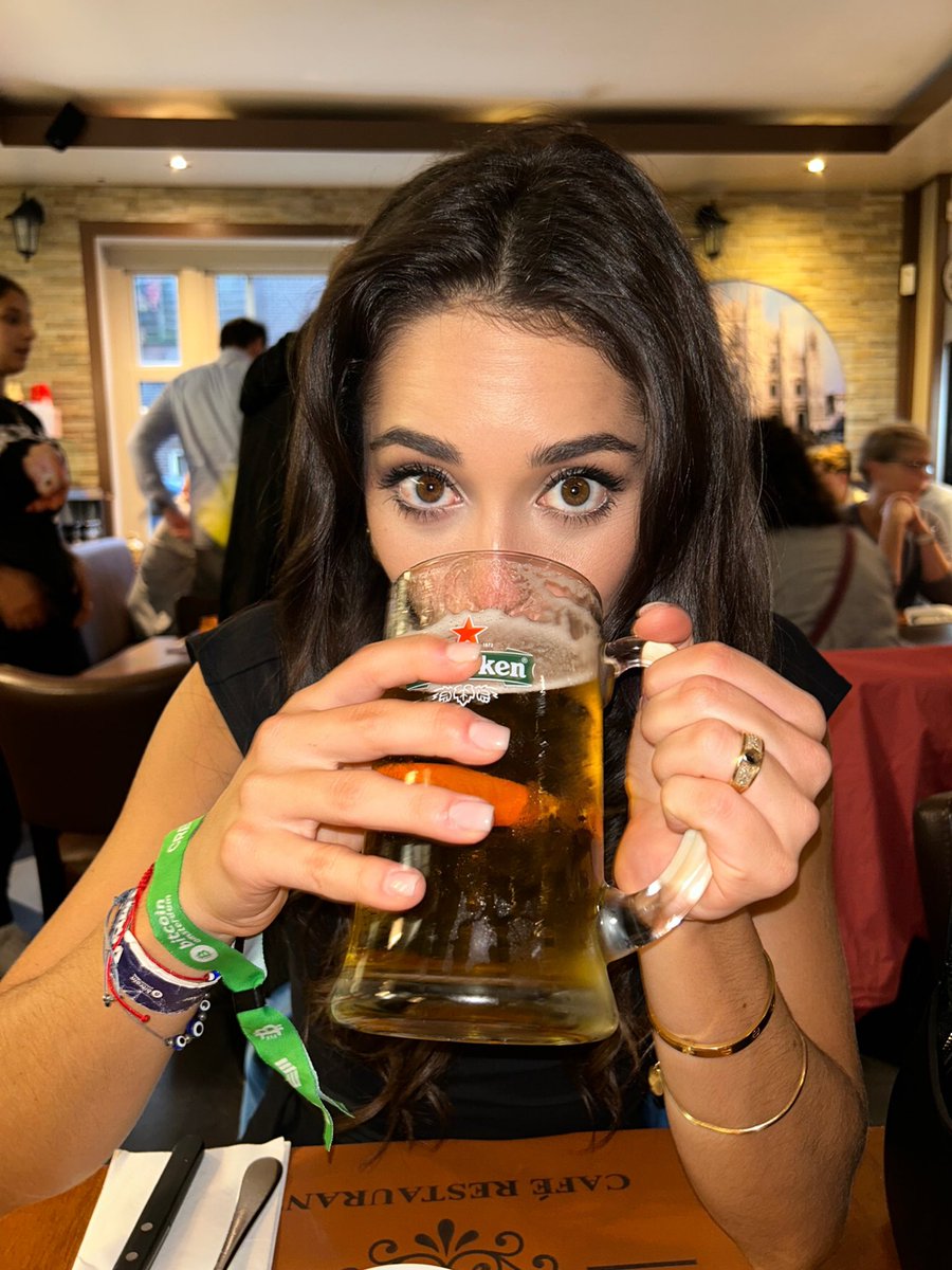 isa⚡️ tweet media