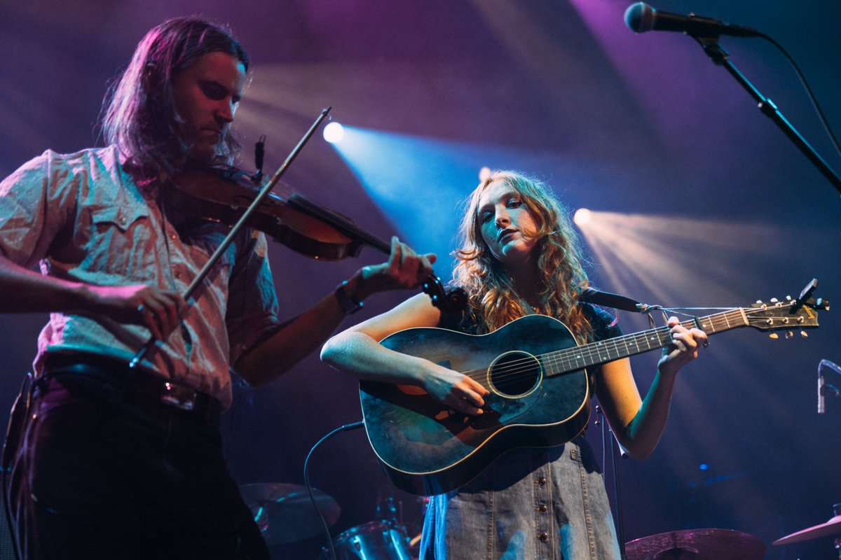 We kicked off the weekend with a beautiful, autumnal evening featuring <a href="/bandofhorses/">Band of Horses</a>, <a href="/Phosphorescent/">Phosphorescent</a>, and <a href="/bellawhitemusic/">Bella White</a>. Couldn't get much better than that, tbh. 

Photos by Josh Druding and Zach Caddy