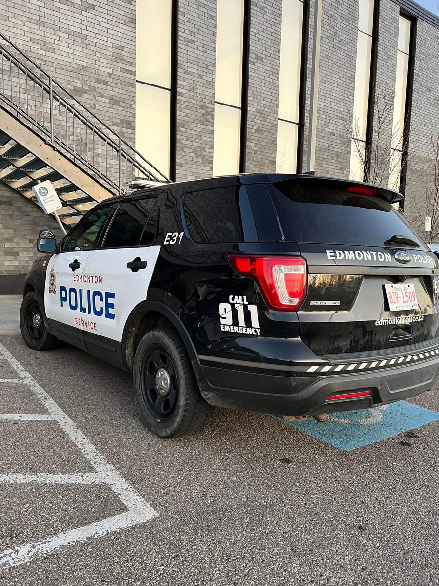zacharyweeks's tweet photo. Received this photo from a friend who was going to sledge hockey practice at the Meadows Rec Centre last night. This is disheartening on so many levels 😢@edmontonpolice care to share why your officer parked here? https://t.co/Bg7mvYqJS2