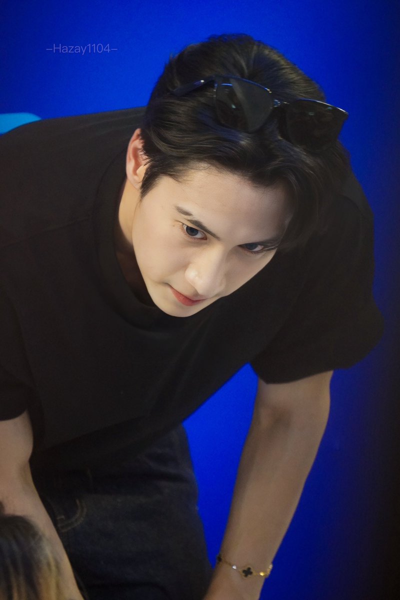 ✨แถวหน้ายังอยู่ดีอยู่หรือไม่✨

..🫶🏻..

#Flex1045xหอมกลิ่นความรัก
#SOLBright 
#ไบร์ทรพีพงศ์ 
#BrightRpp 
#BrightRapheephong