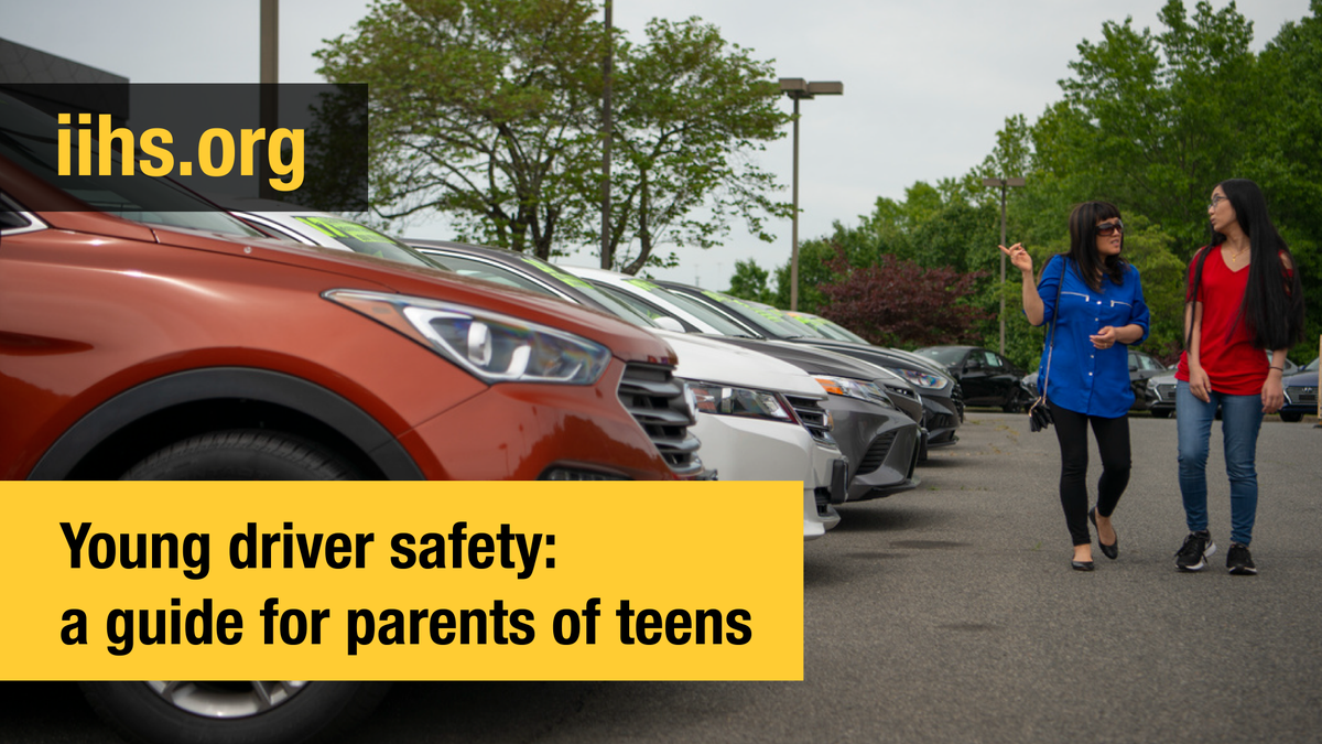 IIHS_autosafety's tweet photo. It's #NationalTeenDriverSafetyWeek! 

From guidance on vehicle choice to comprehensive state-by-state laws, IIHS has advice and info for you and your teen driver. https://t.co/znNXe5WGtK https://t.co/K8GhGWdlGV
