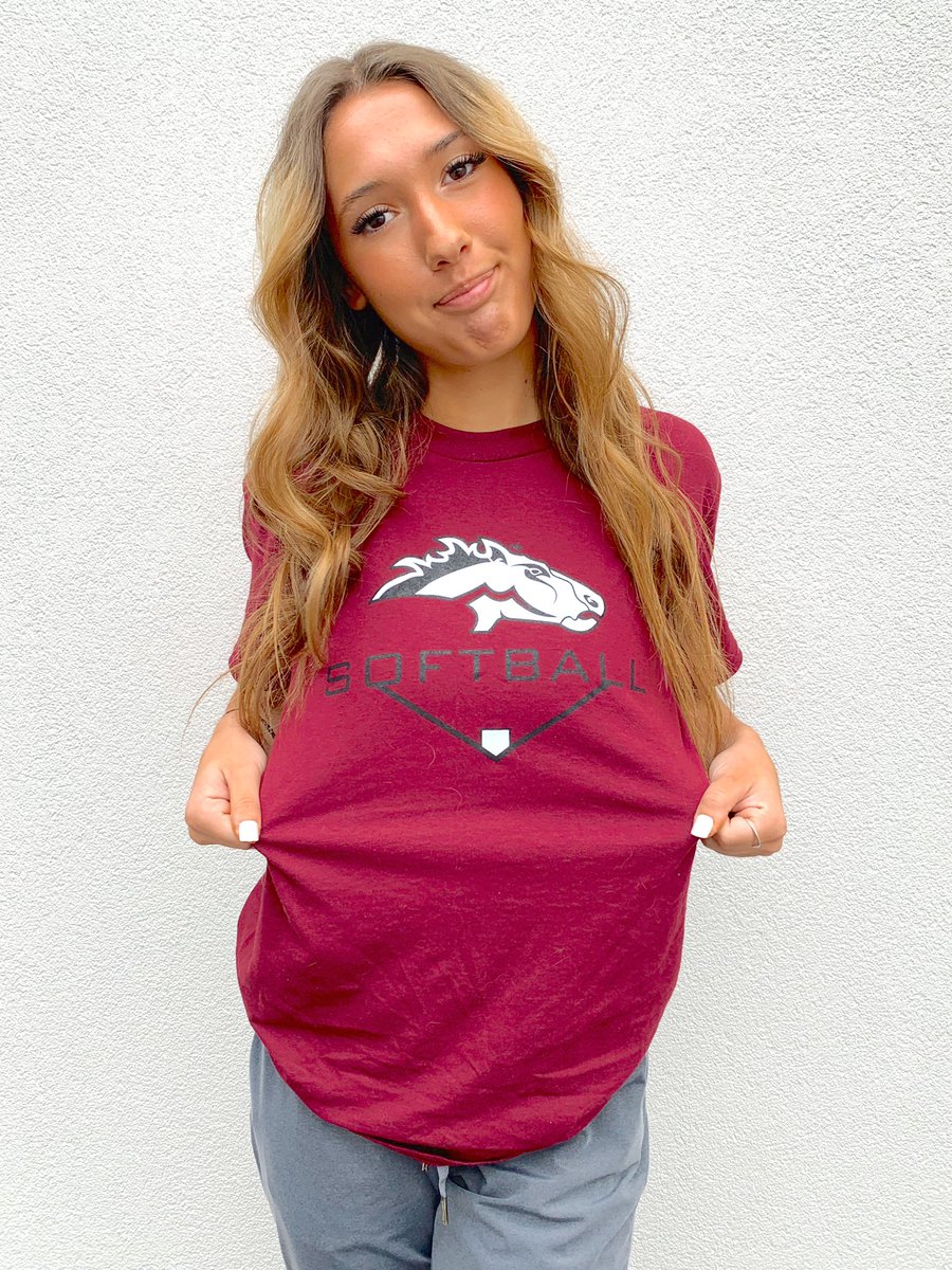 LexiPaskach's tweet photo. SO EXCITED TO BE A STANG!!
#gostangs #mside @Mside_Softball @RRamsSoftball @negold18u @_brookepruner https://t.co/fN9ksaplCd