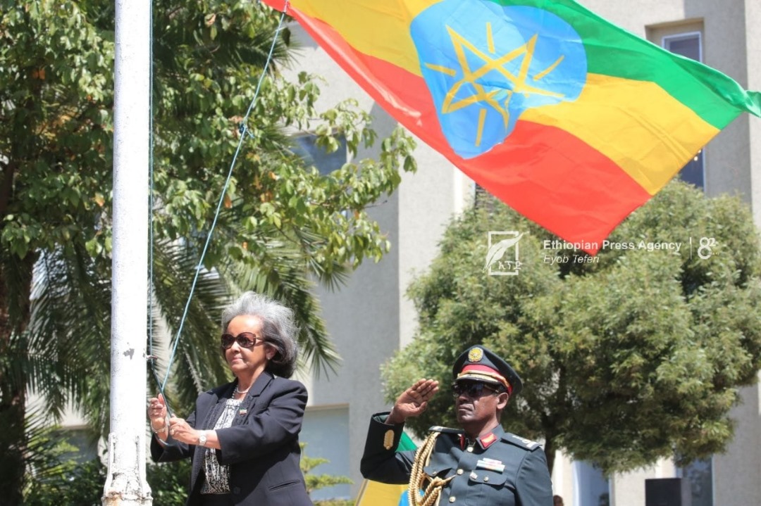 POEthiopia's tweet photo. 1/5  16ኛውን የብሔራዊ የሰንደቅ ዓላማ ቀን በዓል “የሰንደቅ ዓላማችን ከፍታ ለሕብረ-ብሔራዊ አንድነታችንና ሉዓላዊነታችን ዋስትና ነው!” በሚል መሪ ቃል በሕዝብ ተወካዮች ም/ቤት በመገኘት ፕ/ት ሣህለ ወርቅ ዘውዴ ባደረጉት ንግግር https://t.co/vs0KweAYV3