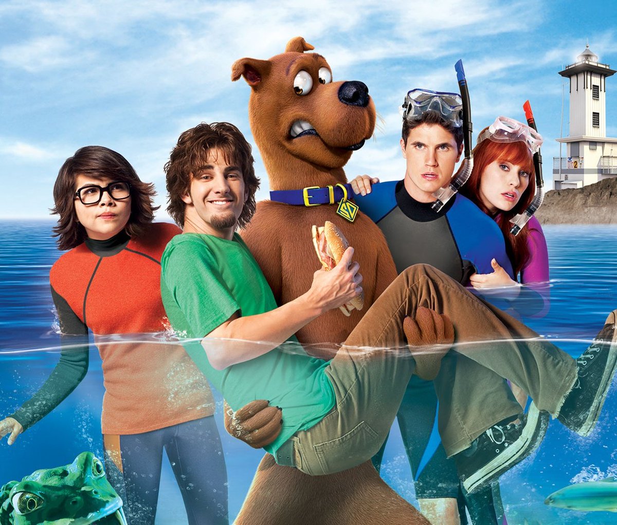 Há 13 anos, era lançado 'Scooby-Doo! E a Maldição do Monstro do Lago', com Hayley Kiyoko reprisando seu papel como Velma. 🧡