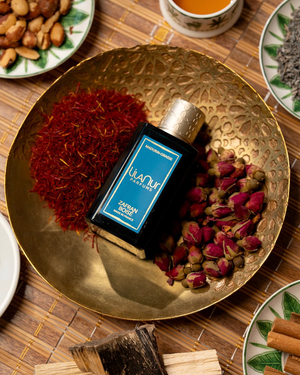 Embrace the allure of Zafran Boisé, a symphony of scents where saffron’s golden hues play a smoky medley with sandalwood, rose, and praline. A harmonious blend of spice and sweetness, this enchanting fragrance is reminiscent of cool Kashmiri nights. #ZafranBoise #LilaNurParfums
