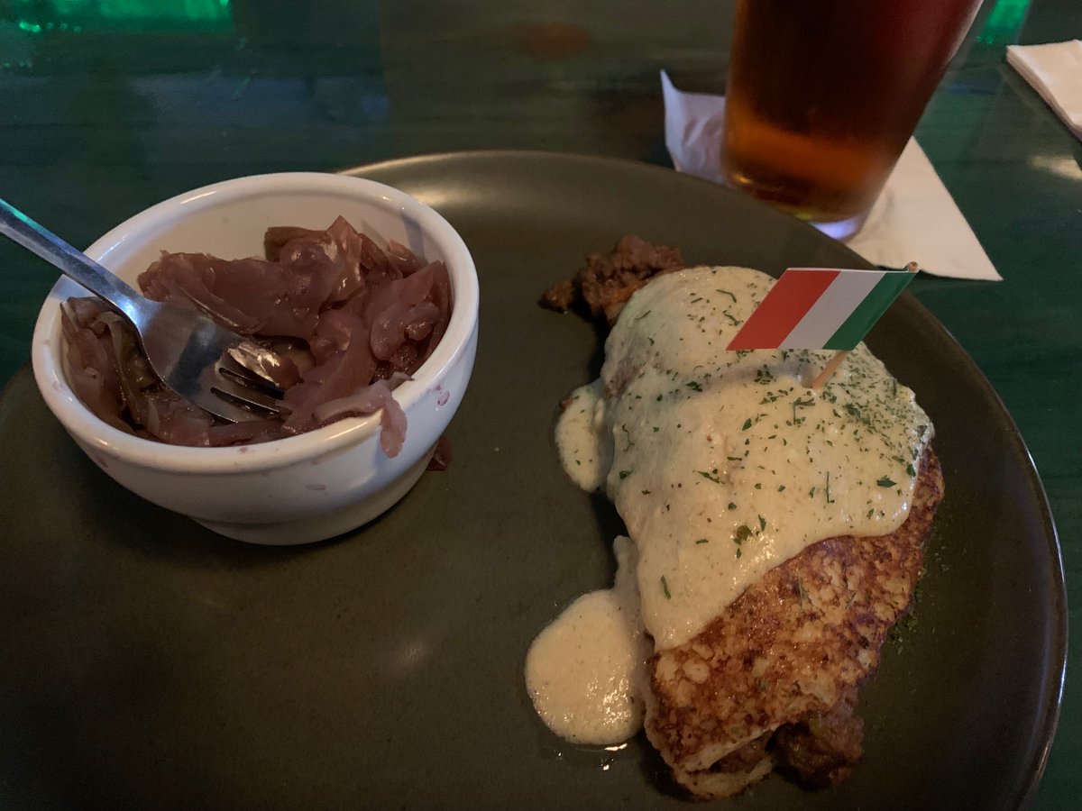 ianjmalone's tweet photo. When in doubt at an Irish pub, always go with the Boxty. ๐จโ๐ณ๐ด
Stay awesome, House of Henry. ๐๐ #PanamaCity #PCeats #WhereLifeSetsSail @destination_pc https://t.co/hMiRBj9HDS