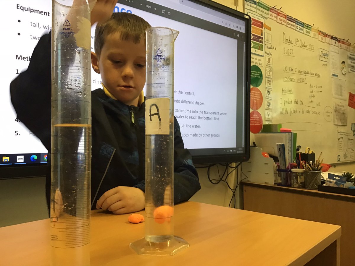 CanonYearFive's tweet image. The children in Y5H have been conducting an experiment into water resistance this morning! They have been testing different shapes in the water to see which was the fastest! #CSPSSTEM #CSPSScience @LT_Trust @CanonSharples