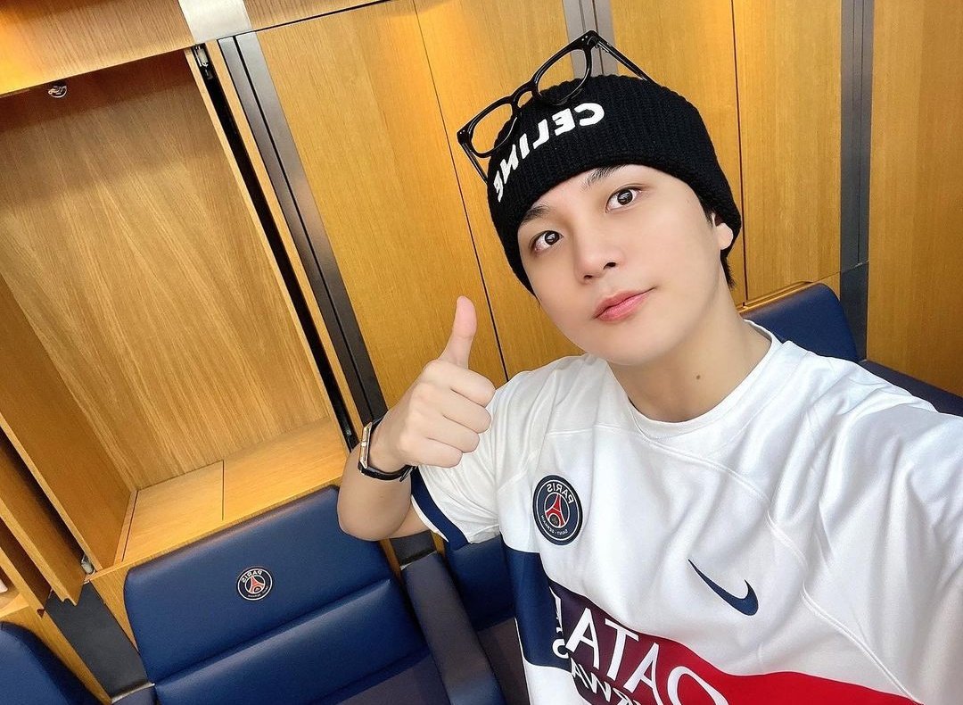 1024updates's tweet photo. [📷] 231016 | JONGHO

#ATEEZ #에이티즈 #JONGHO https://t.co/qKozzMgItf
