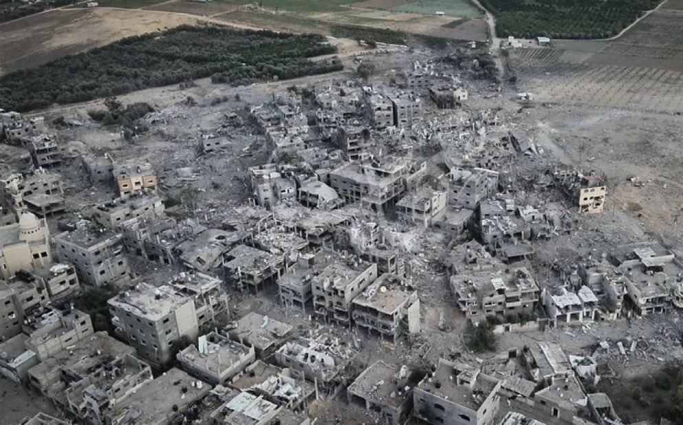 هل هذا دفاع عن النفس حقا ؟ 

#GazaAttack