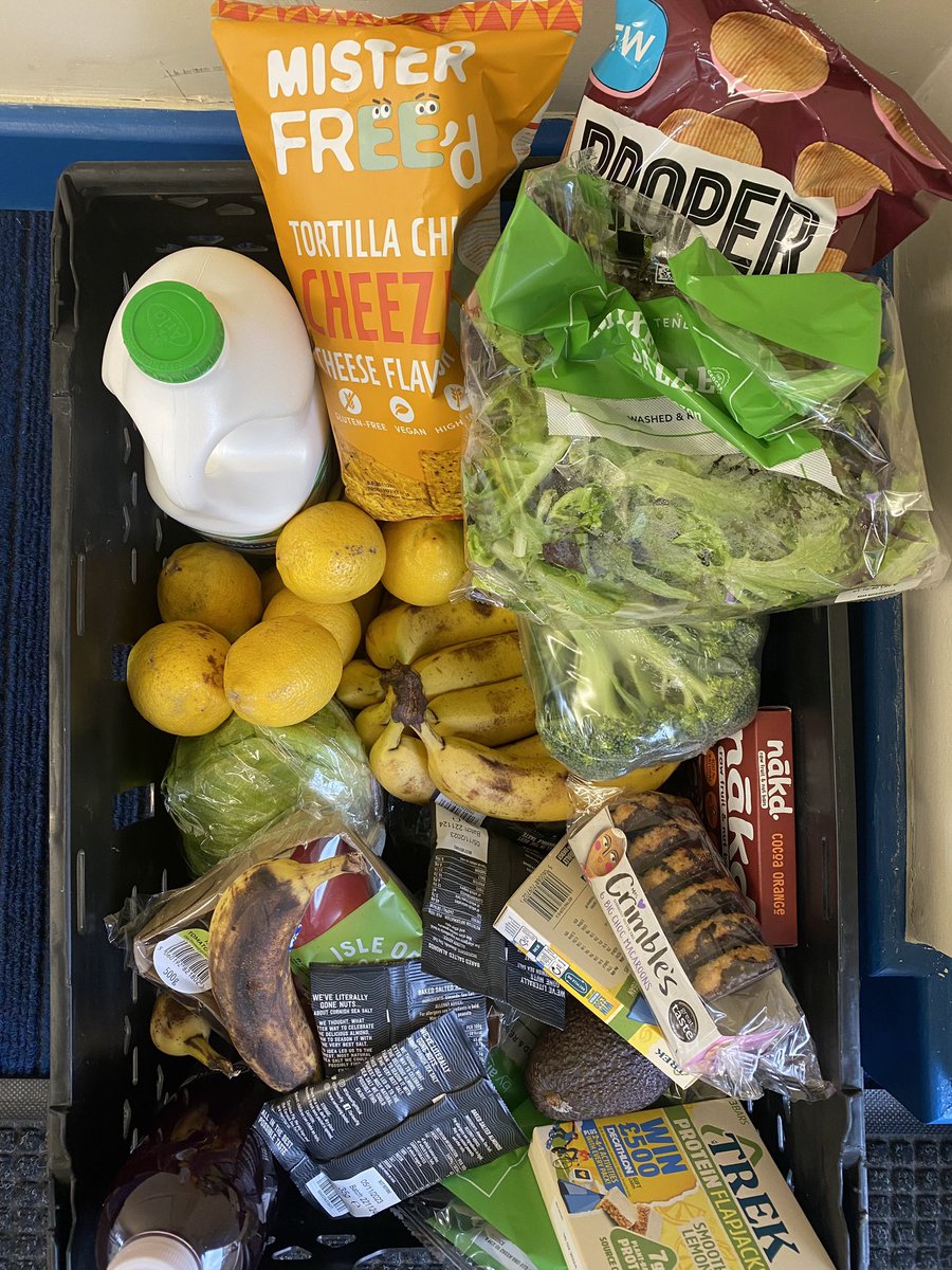 SBFamiliesProj's tweet photo. We have packed many crates to support our families with groceries today! As always, many thanks to @CityHarvest_LDN 🤍 #sbfp #cityharvest #fooddonation #familiesproject #shepherdsbushfamiliesproject https://t.co/nfi87QxWpN
