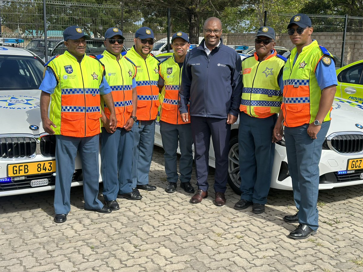 ricardomackenzi's tweet image. We working in makings our roads safer in the Western Cape as @WCGov_Mobility 

Our towns of George, Knysna, Mosselbay, Oudtshoorn receiving the high performance vehicles with in-vehicle automatic number plate recognition cameras (ANPR) for traffic officers.