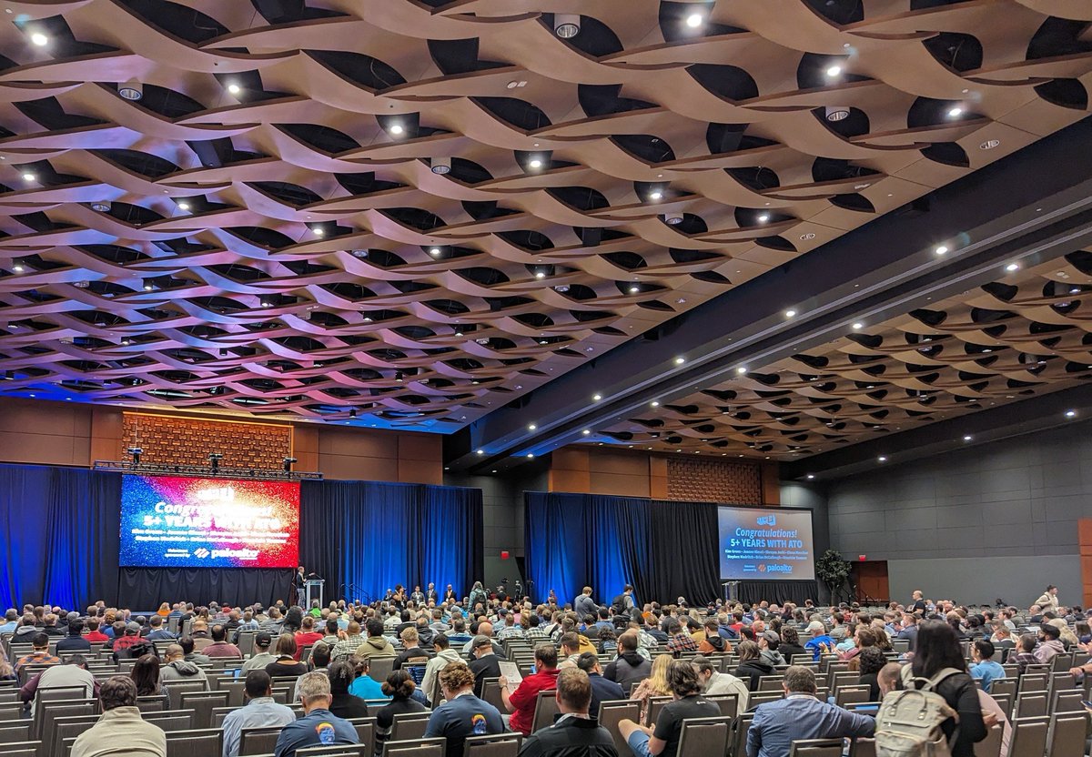 barton808's tweet image. Todd Lewis kicks off #AllThingsOpen 2023