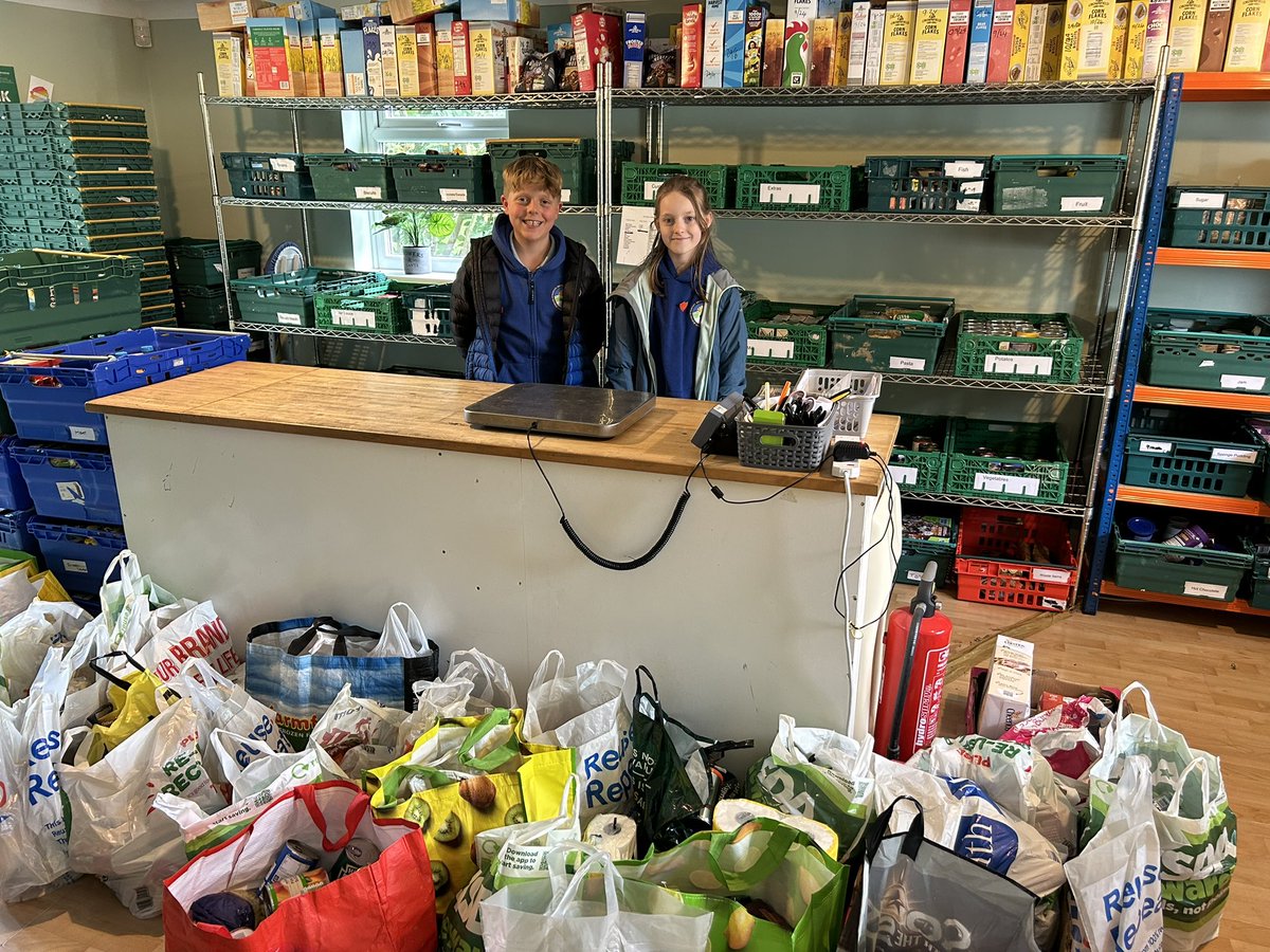 Our Head Girl and Head Boy have just been to deliver food donations from our #Harvest collection. These donations are so important for our community. We and #FoodBank @MyrtleHouse are so grateful. Diolch yn fawr