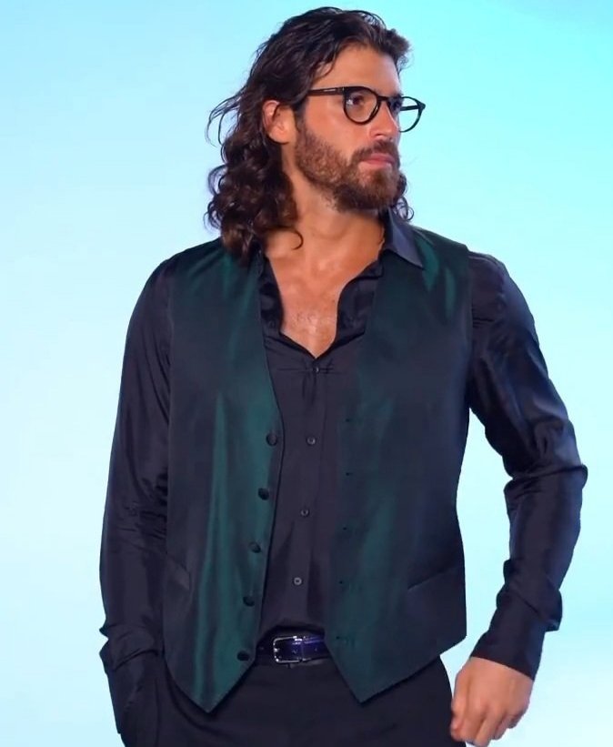 Meu Clubinho ❤️ Bom dia ❤️ 

Prontinho para mais uma semana!

Lindo e charmoso para embelezar essa semana 

Uma semana maravilhosa para vocês ❤️

#CanYaman
#clubedobeijo