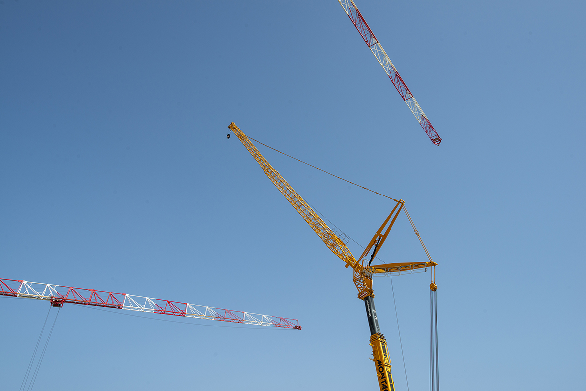 SCAUarchitecture (@scauarchi) on Twitter photo 👷♂️
VIE DE CHANTIER
Passage par le complexe sportif Jules Hunebelle à Clamart (92) avec option ballet de grues sur ciel bleu.
Photographies bruno delamain
<a href="/VilleDeClamart/">Ville de Clamart</a>
#scauarchitecture #teamarchi #archilovers #inprogress #viedechantier #complexesportif 👷♂️
VIE DE CHANTIER
Passage par le complexe sportif Jules Hunebelle à Clamart (92) avec option ballet de grues sur ciel bleu.
Photographies bruno delamain
<a href="/VilleDeClamart/">Ville de Clamart</a>
#scauarchitecture #teamarchi #archilovers #inprogress #viedechantier #complexesportif