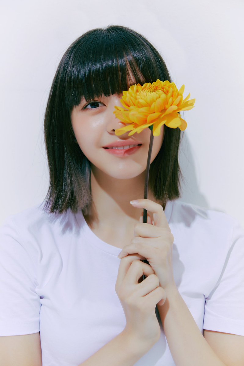 here are the tags for lily's birthday 

HAPPY LILY DAY 
#️⃣HappyBirthdayLily
#️⃣Lily_of_My_Life
#️⃣ 10월에도_피어난_릴리