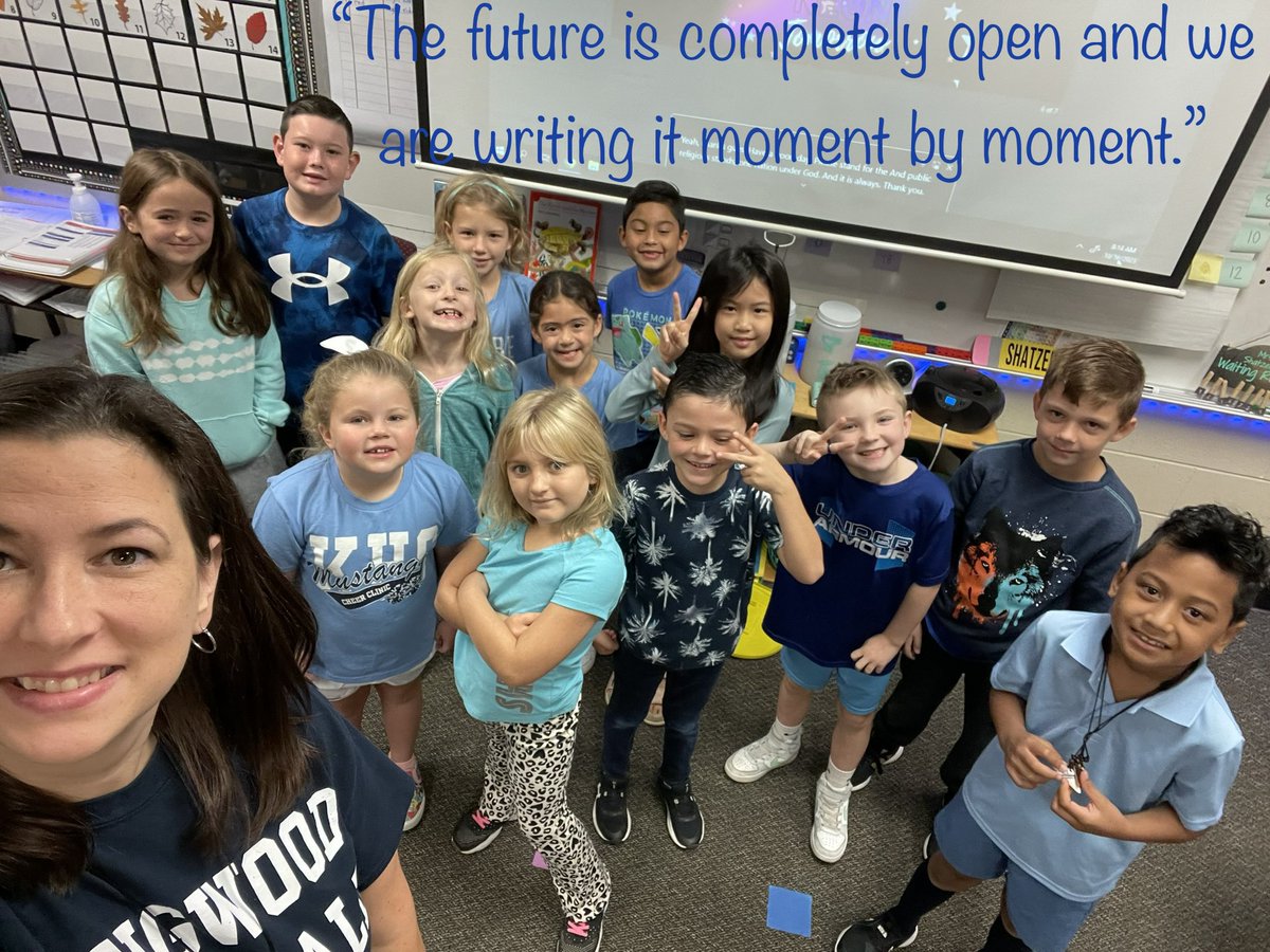 We are letting our BLUE shine through! #FutureMustang #KingwoodALLIN #GrowingGreatness <a href="/HumbleISD_KHS/">Kingwood High School</a> <a href="/HumbleISD_HHE/">Hidden Hollow Elementary</a>