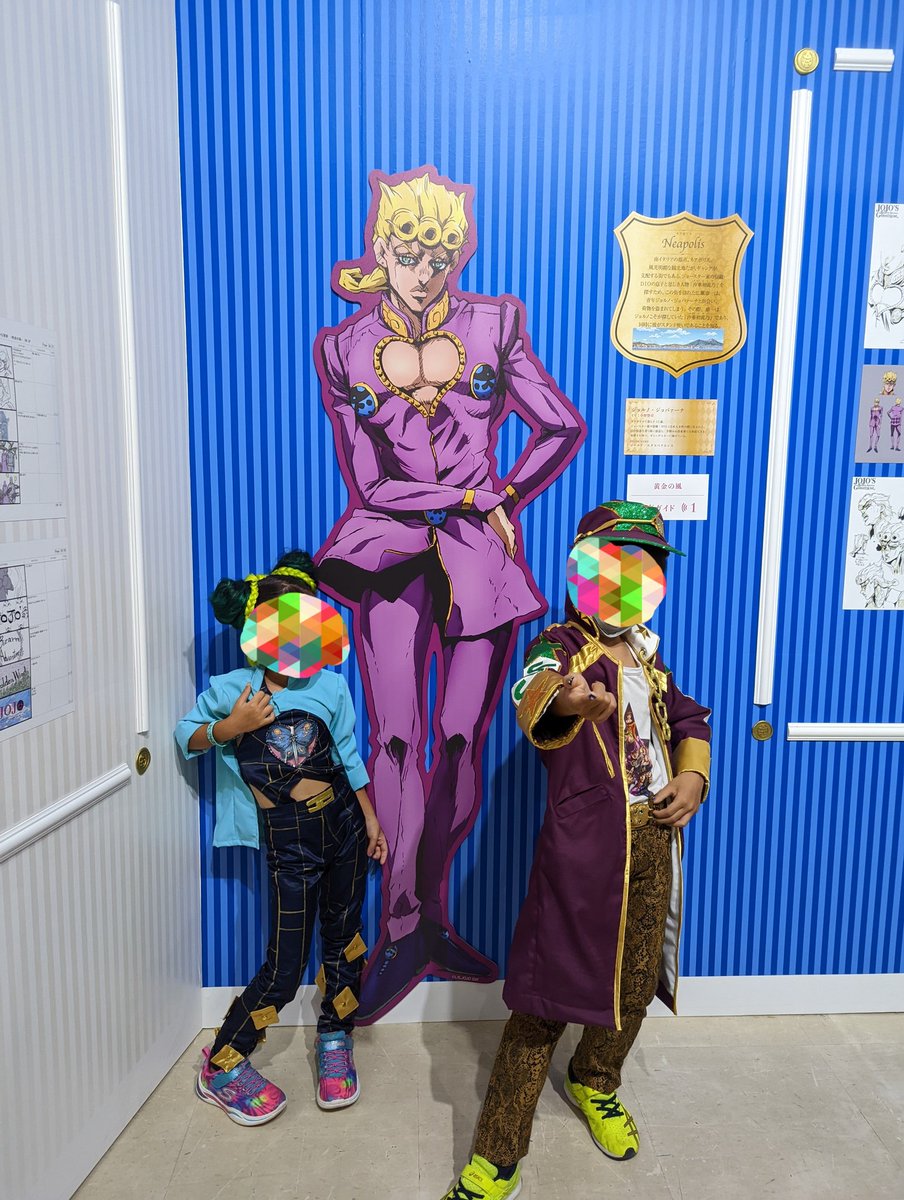 kaattosh's tweet photo. ハロウィンだから今まで奥さんが作った衣装をあげていく。
靴以外全て手作りとかすごすぎる
今年のハロウィンも素敵だから早く見たい https://t.co/18juzDk3me