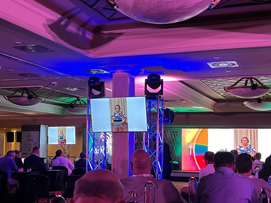 AgbizSA's tweet photo. Agbiz at AGRI SA Congress 2023: "Food Certainty" ๐ฝ๏ธ A vital discussion on food security and fostering farmer success. Featuring Minister Thoko Didiza and more. #AGRISACongress #FoodCertainty https://t.co/3z8jWnCoQg