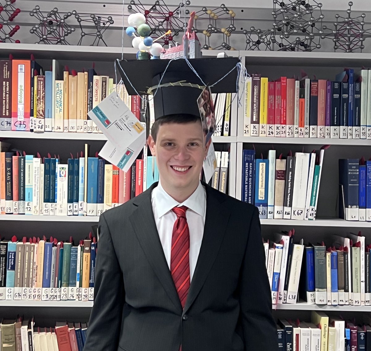 Congratulations to Alexander Firlus, who just graduated <a href="/MetalPhysics/">Metal Physics @ ETH Zurich</a>, <a href="/ETH_Materials/">ETH Department of Materials</a>, <a href="/ETH_en/">ETH Zurich</a> with his doctoral thesis on “The atomic-scale origins of the Invar effect in Fe-based bulk metallic glasses.” An impressive work in the area of disordered magnetic materials. Well done!