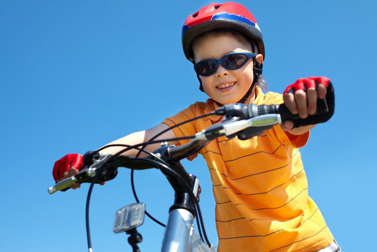 🚴‍♂️ Embrace the world of BMX with Matti Hemmings! 🚴‍♀️
Calling all riders aged 7-14! Learn jaw-dropping BMX tricks and skills. All equipment provided. 🚲🤘
📅 Sundays
🕙 Sessions at 10am, 11am, 12pm, and 1pm
💷 £4.70
📍 Geraint Thomas Velodrome 
Book now: buff.ly/3QgJJam