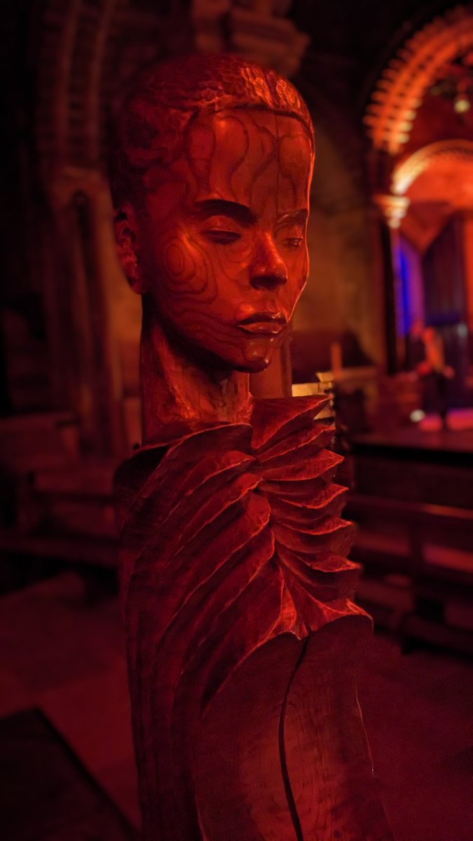 WEAMO_Interiors's tweet photo. Science by Luxmuralis what a treat on a Saturday night.  The alternative lighting shows off The Annunciation in a different mood.
@durhamcathedral
@luxmuralis
#durhamcathedral https://t.co/mNJTSyL42L