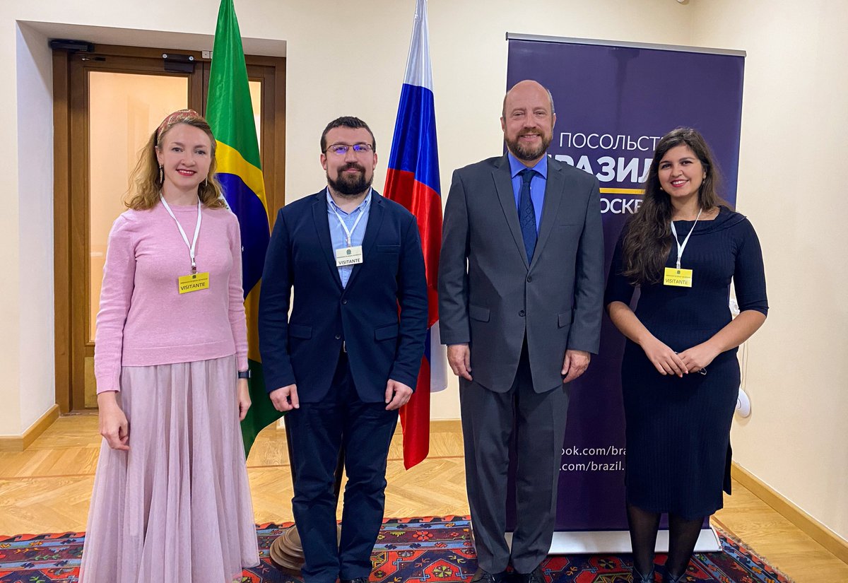 lmsu_mrc's tweet photo. ЦМИ МГУ в посольстве Бразилии!

Цель визита – обсуждение научного сотрудничества с бразильскими институтами. В Бразилии есть своя Антарктическая программа и растёт интерес к исследованиям в Арктике.

Подробнее – https://t.co/ULpg7NuOqt

#ЦМИМГУ #БРИКС
#LMSUMRC #BRICS https://t.co/lzQeogB69w