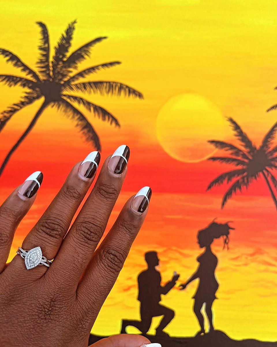 ReDot__'s tweet photo. Commission done 🧑🏻‍🎨
She said Yes! 💍
Congratulations Brother 👏🏻👏🏻 https://t.co/OdEMJms4TK