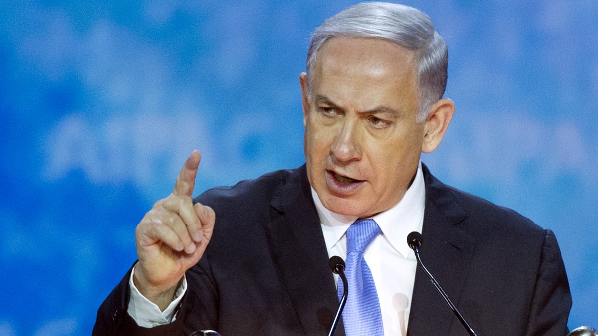 🇮🇱🇵🇸🇱🇧 | El Primer Ministro israelí, Benjamin Netanyahu, envió una advertencia a Irán y Hezbollah este lunes, declarando que las FDI están preparadas para operaciones militares en el sur, pero listas para enfrentar cualquier desarrollo en el norte, añadiendo: 'No nos pongan a