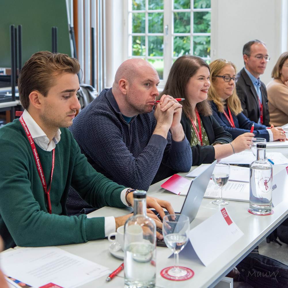 🚀Today, we are excited to launch the 12th edition of our Executive Education course on Trade Policy!
IRD Director Prof. Sieglinde Gstöhl started the course with essential insights into the EU and the international trade landscape.
Stay tuned for more! 🔗tinyurl.com/2p8kn73e