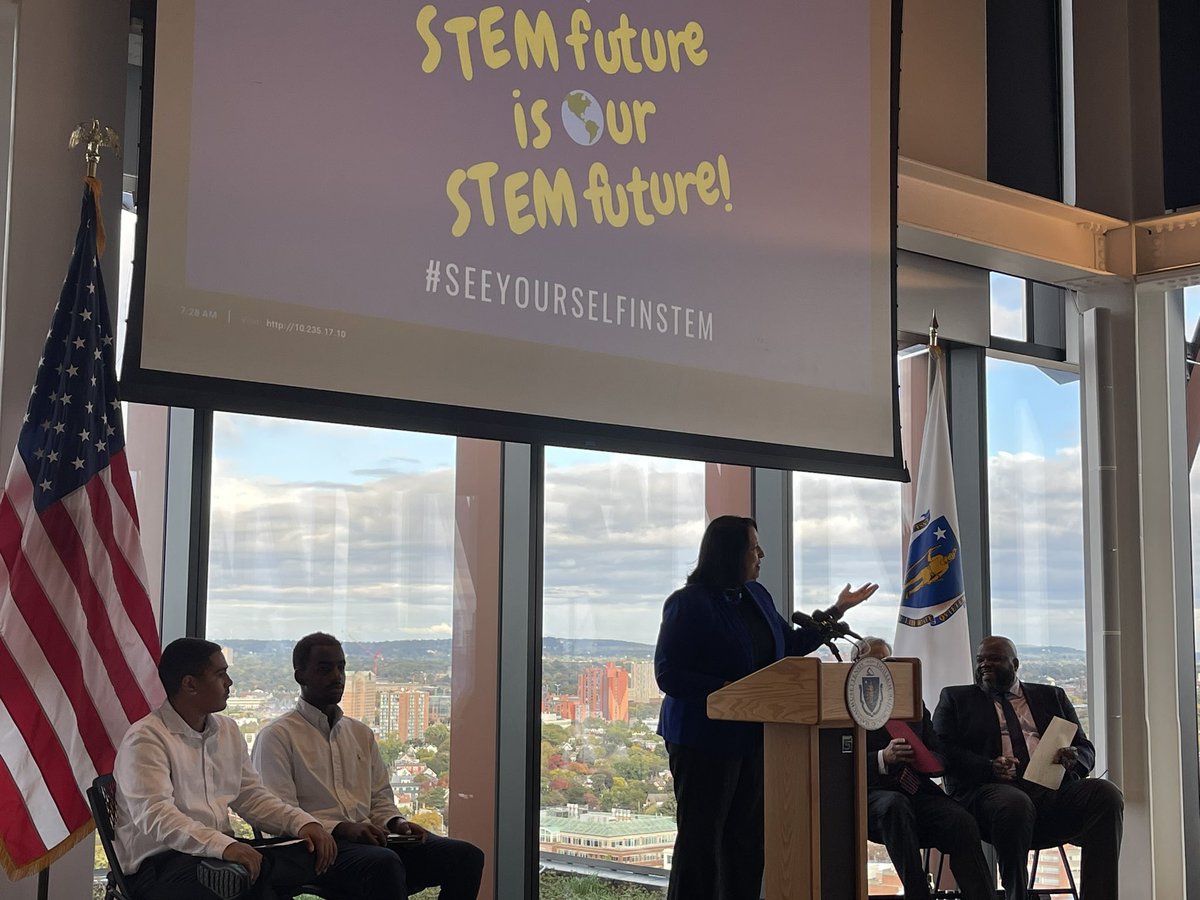 MABizRoundtable's tweet photo. Great morning with students and STEM leaders kicking off #STEMWeek with @MassLtGov @MassEducation @MassLWD @lojones7383 “Your STEM future is our STEM future.” #SeeYourselfInSTEM https://t.co/lEW32hy8vY