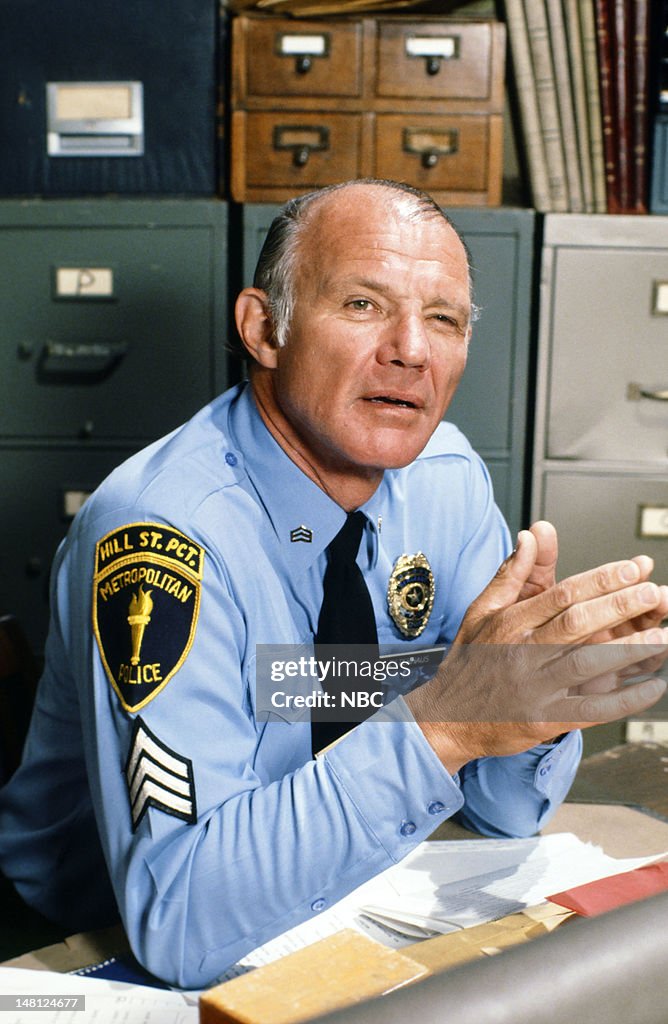 barbaravitali2's tweet photo. Remembering #MichaelConrad October 16,1925_November 22,1983 (Age 58) #TheLongestYard #Delvecchio #HillStreetBlues https://t.co/G7pEoD1mHe