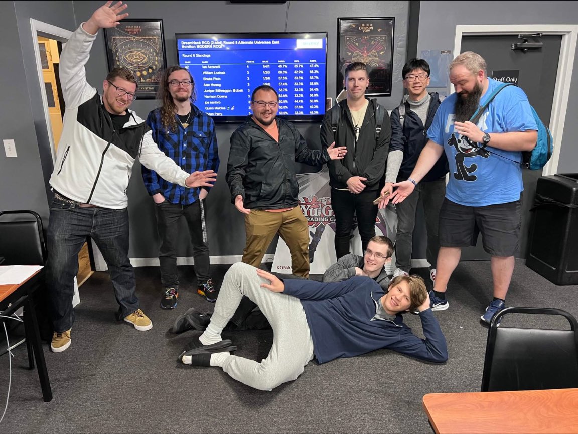 HiveMindNJ's tweet image. Congrats to our Hive Minders @DuxMTG and #TwitterlessVictor for Top 8ing Alternate Universe Blue Bell’s Modern RCQ over the weekend!

#PaperMagic #MTG #MagicTheGathering