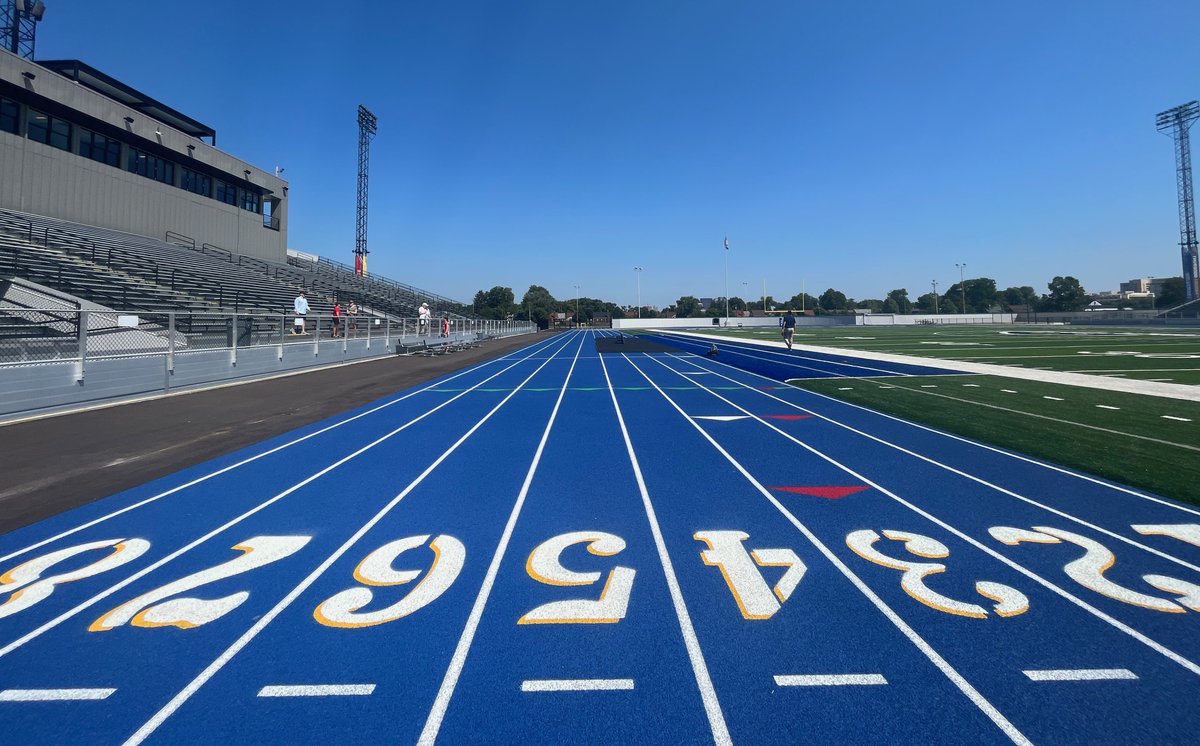 OHSAASports's tweet photo. 🚨The 2024 #OHSAA Track and Field State Tournament will be held at Welcome Stadium in Dayton May 31-June 1. Welcome Stadium hosted the state meet from 1999-2003 &amp; recently completed a $34 million renovation. 
https://t.co/iptyPu4Xic
📸Credit David Jablonski, Dayton Daily News https://t.co/SCl4pbAKPP