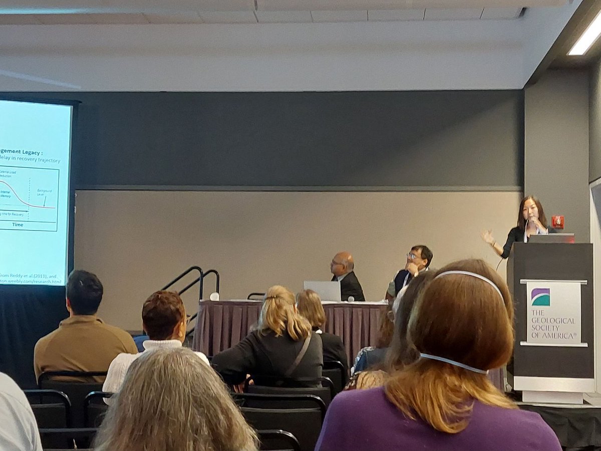 VanmeterKVM's tweet image. At #GSA2023, @shuyo5, is presenting our work on using data-driven approaches to predict nitrogen accumulation in Upper Mississippi River Basin groundwater. #VanMeterLab @psugeography @PSUEarth