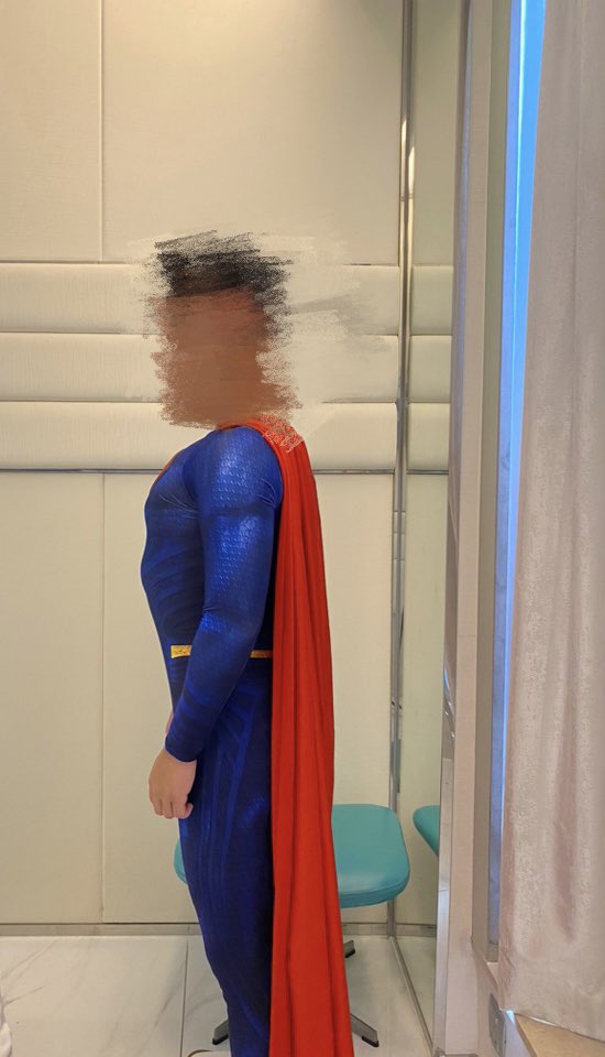 gaygay10699061's tweet photo. Superman in town!
He is invincible!
He destroys all the kryptonite in the planet, the only weakness.
#superman
#supermanfetish
#manofste
#clarkkent
#kryptonite
#超人
#鋼鐵之軀 https://t.co/pRx6hLWvL7