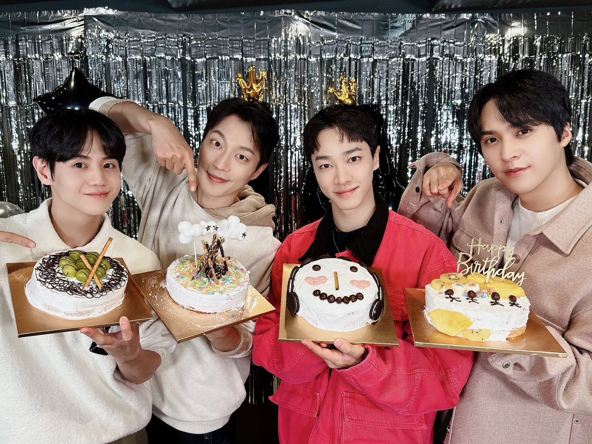 Highlight_AUent's tweet photo. [📺] 흘러가는 하루가 이렇게 아쉬울 수 있을까요. 하지만 '아쉬움'보다 앞으로 다가올 더 큰 '행복함'들이 기다리고 있는 우리이기에 오늘 하루 기쁘게 마무리 하도록 하겠습니다! 내일부터 또다시 씩씩하게 빛날 하이♡라이트를 기대하며! Give You My All💡💙💛💚💜

#하이라이트 #HIGHLIGHT https://t.co/FFtEcgLmeP