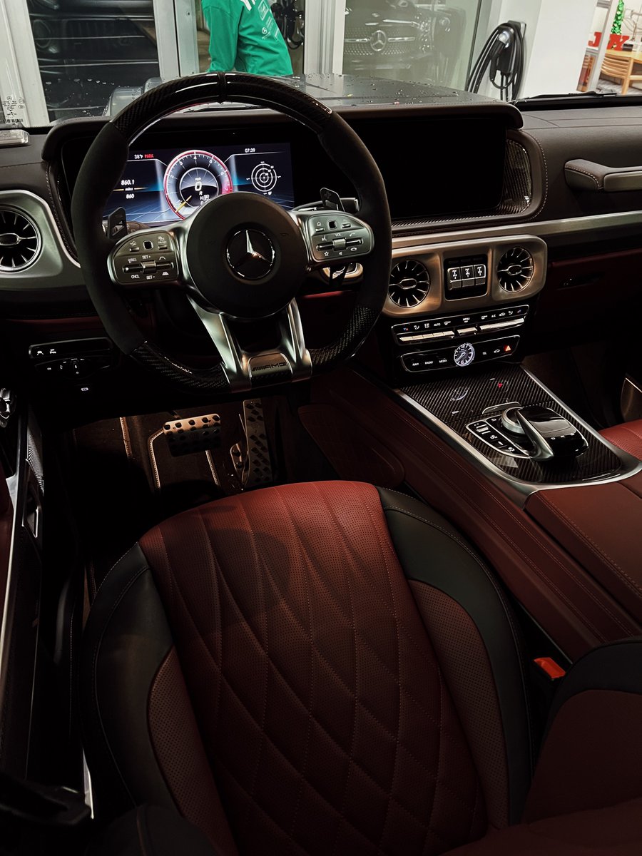 JoeW6_'s tweet photo. 🦇 Brabus https://t.co/N0tQobU7S0