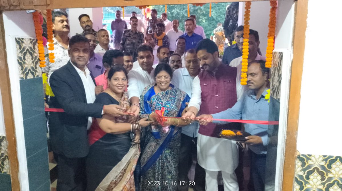 KumarJaimangal's tweet photo. आज तेनुघाट के कोर्ट मार्केट में " NUKKED FOOD POINT RESTURANT " के शुभ उद्घाटन शमारोह में शामिल हुआ। इस स्नेह  और प्यार के लिए आभार। https://t.co/e6iKTA5Sb6