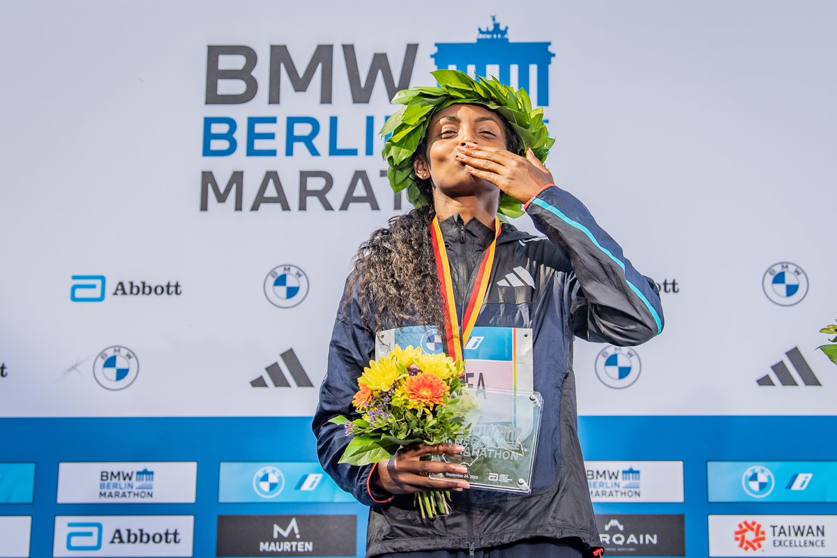 Athlete of the Year nominee - Tigist Assefa 🇪🇹 

2023 accolades ⬇️

<a href="/berlinmarathon/">BMW BERLIN-MARATHON</a> 🏆
2:11:53 world record* ⏰

#AthleticsAwards 

*Subject to the usual ratification procedures