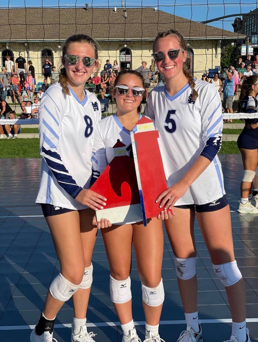 monashoresvb's tweet photo. Senior Night Tuesday Night!!! Watch Kyann, Mallory and Jersey play against Reeths-Puffer in the conference tournament!  Thank you ladies for all that you have done for Shores Volleyball!!! We LOVE YOU! ❤️🏐⚓️
#timeflies
#seniornight
#sailsup
#alwaysasailor https://t.co/sOUGVszh6O