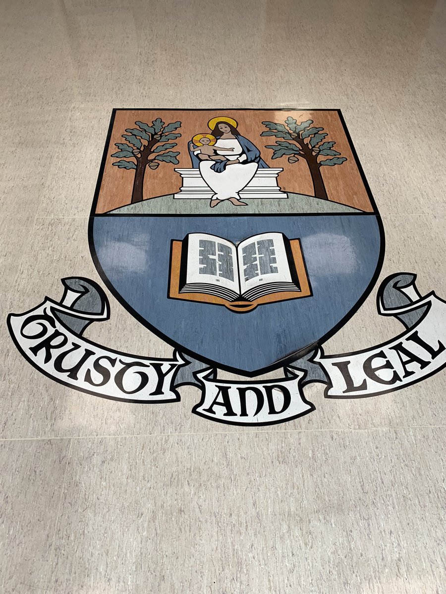 The Monday quiz - guess the high school from the motto and coat of arms? A really interactive ‘positive masculinity’ session today with guidance and support staff from throughout the mystery region. Good things are about to happen 😎 #ImagineAMan #BraveSpaces