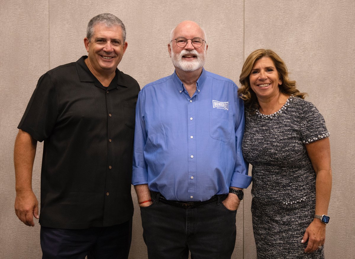 waynebloom's tweet image. 