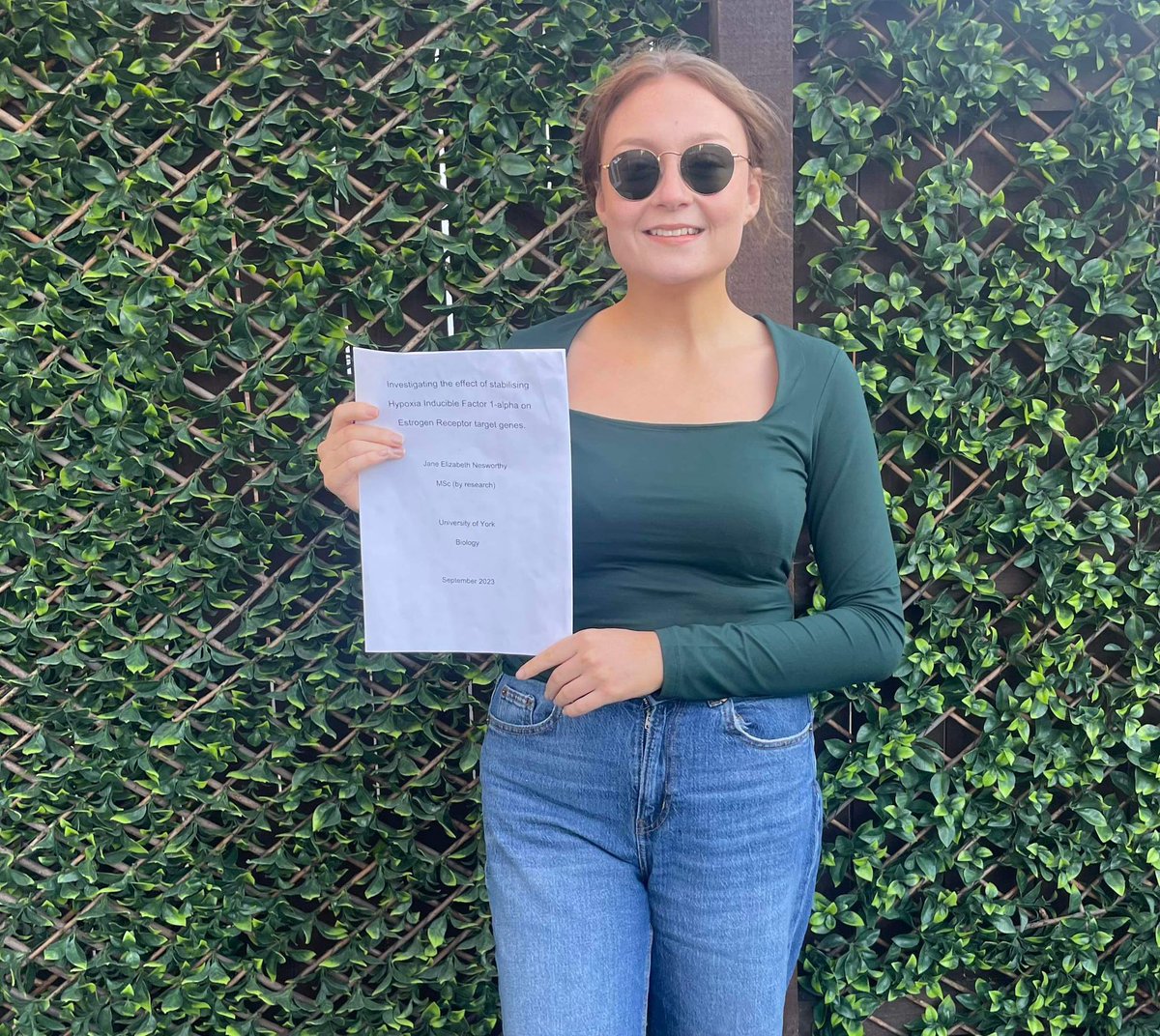 HoldingLab's tweet photo. Congratulations to Jane, the first MSc by Research to graduate from the lab. 

Best luck with the future! https://t.co/mqkppUh9gD