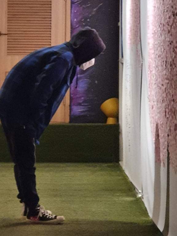 bisforbi's tweet photo. On this day 3 yrs ago, #Hanbin was spotted at Lab5gam reading letters of fans all over the world.
#AWishTreeForHanbin Project was initiated by still131fan and supported by his loyal fanbases.
"When the flowers bloom, we expect someone to come back." ๐ธ
@shxx131bi131 https://t.co/ePGwxw5P7B