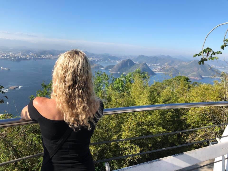 “Blessings are everywhere. Take time to notice and enjoy them.” 🙌🏻
#Travel #RiodeJaneiro #SugarLoafMountain