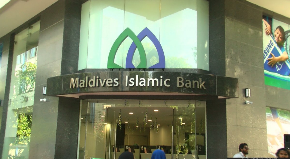 ރާއްޖެ އިސްލާމްވި ދުވަސްކަމަށް ތާރީޚީ ގޮތުން ކަނޑައެޅިފައިވާ ދުވަހުން އެ ހަނދާންކޮށްދެނީ ވަރަށް ގިނަ ވާހަކަ.ދިވެހިން ޢަޒުމް އާ ކުރަންވީ ތާ އަބަދަށް އިސްލާމް ދީނުގެ ހިދާޔަތުގައި ރާއްޖެ ބޭއްވުމަށް.މި ދައުލަތުގެ މިނިވަންކަމާއި ސިޔާދަތާއި އެއްބައެއްވަންތަކަމުގެ އަސާސަކީ އިސްލާމްދީން.