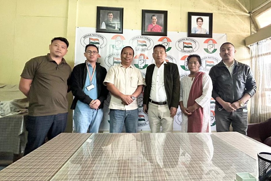 Held an introductory meeting with newly assigned PCC Secretaries Incharges of frontals and PCC Frontal Chiefs today at Congress Bhavan, Kohima. Discussed the way forward for strengthening the frontal organizations and the party as 2024 LS election approaches.