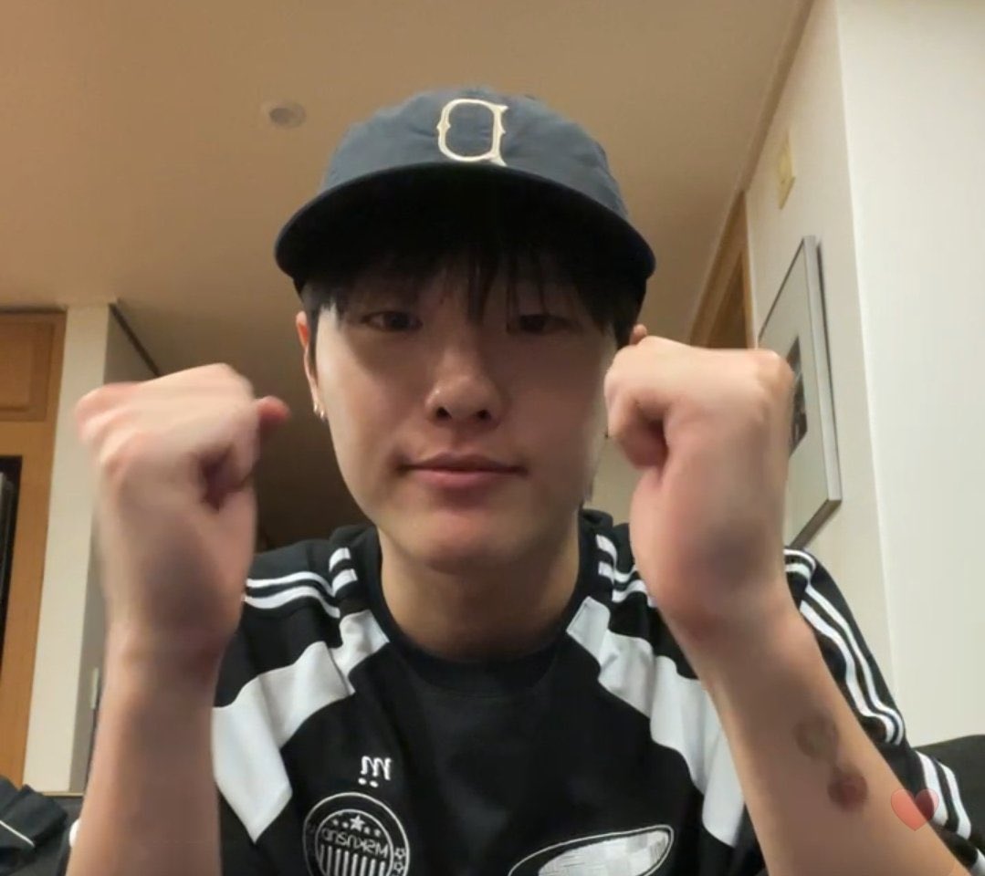 쿵나 tweet media