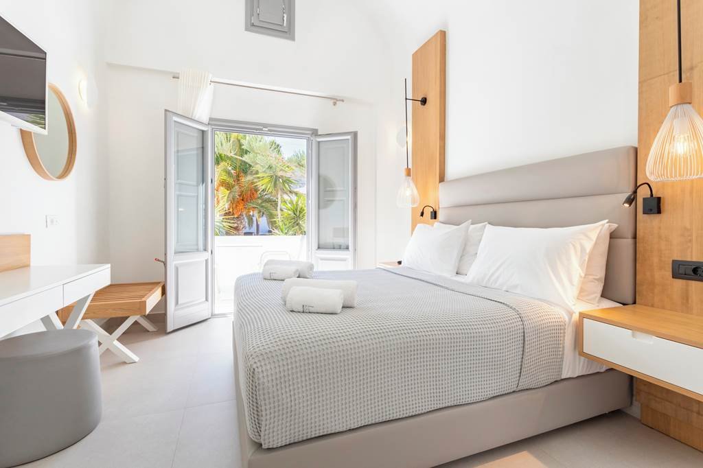 HaysHorwich's tweet photo. 📷 10 Nights In Santorini From £55 Per Month 📷
📷 Strogili Hotel
📷 03rd May 2025
📷 10 Nights
📷 Bed &amp; Breakfast
📷 Manchester Flights
📷 Book today for just £60pp - Followed by 17 monthly payments of £55pp per month.
📷 FROM £995pp - Based on 2
📷(01204) 468069 https://t.co/w88Buh5ngB